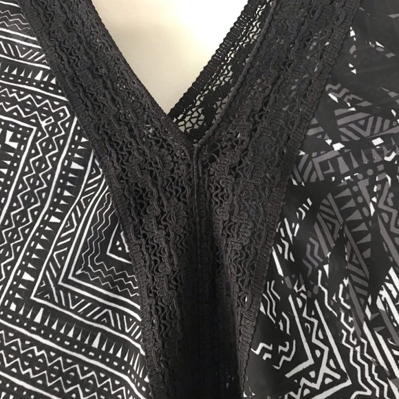 NWT Miraclesuit Tulum Treasure Caftan Tunic. Two sizes available 1S 1 M - Picture 2 of 8